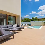 Two Luxury With Private Pools Near Old Town Albufeira
