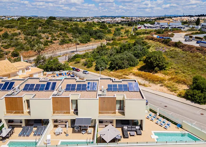 Villa Two Luxury With Private Pools Near Old Town