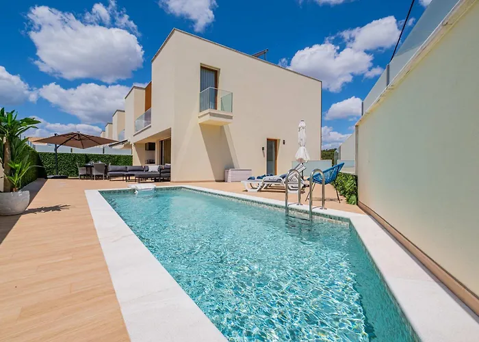 Two Luxury With Private Pools Near Old Town * Albufeira