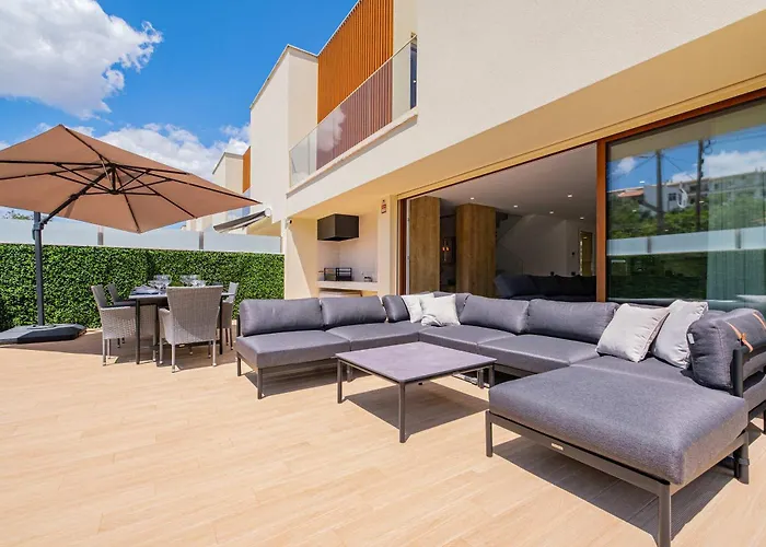 Two Luxury With Private Pools Near Old Town Albufeira