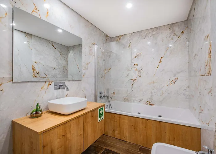 Two Luxury With Private Pools Near Old Town