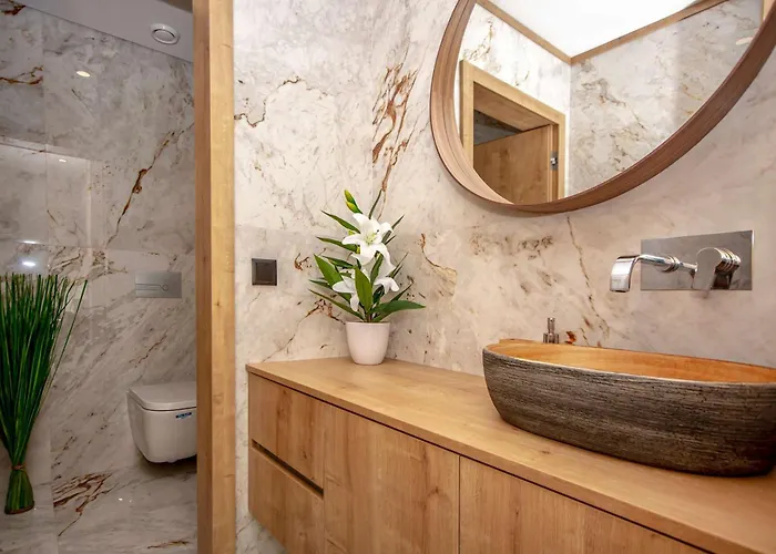 Villa Two Luxury With Private Pools Near Old Town Albufeira