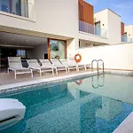 Two Luxury With Private Pools Near Old Town 빌라