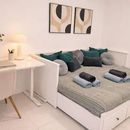 Two Luxury With Private Pools Near Old Town Villa Albufeira