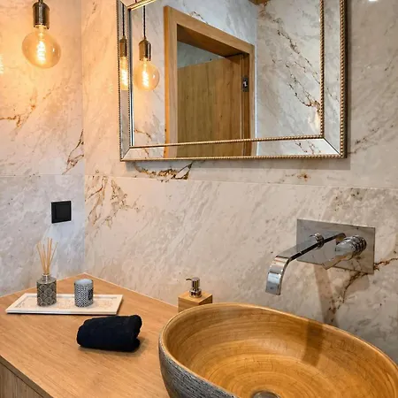 Two Luxury With Private Pools Near Old Town Albufeira