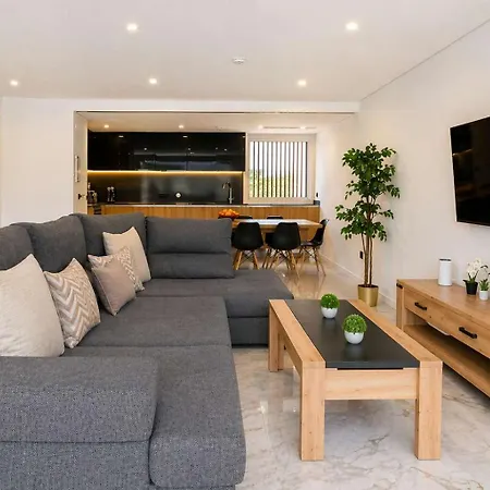 Two Luxury With Private Pools Near Old Town