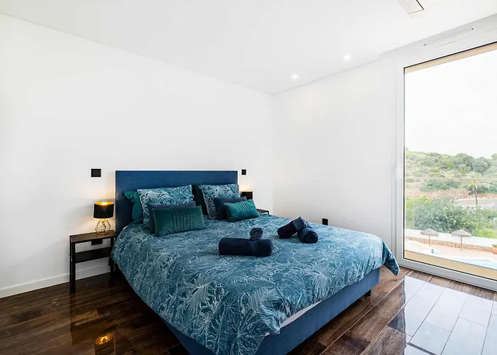 Two Luxury With Private Pools Near Old Town Villa Albufeira